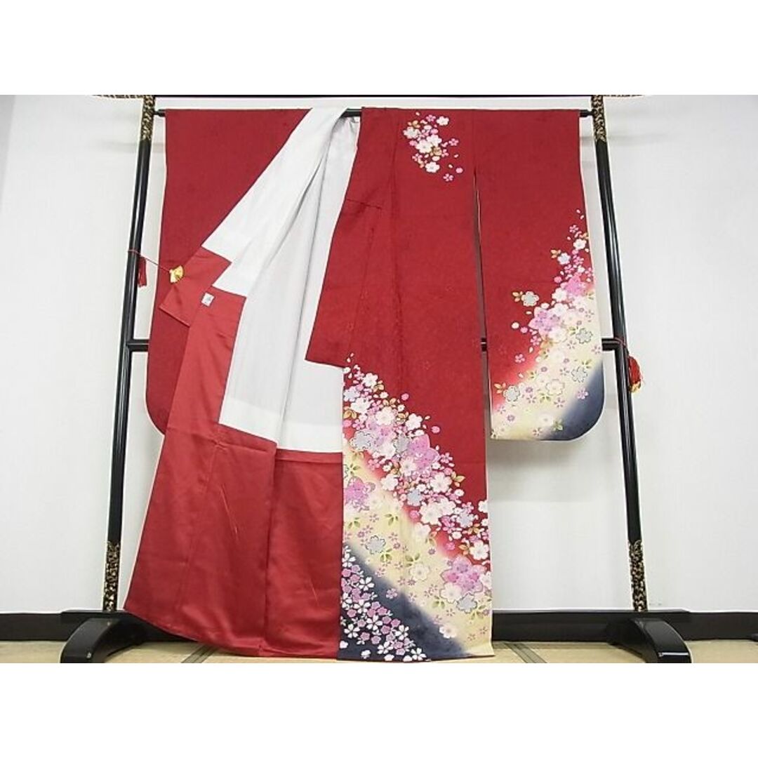 平和屋-こころ店□豪華振袖 舞桜文 暈し染め 金彩 着丈164cm 裄丈64cm