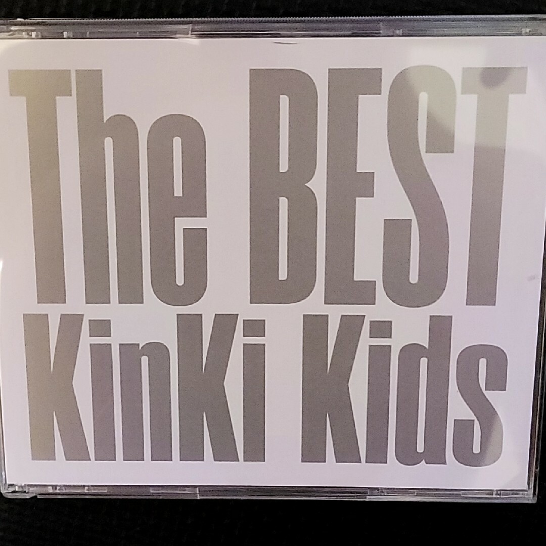 KinKi Kids The BEST エンタメ/ホビーのCD(ポップス/ロック(邦楽))の商品写真