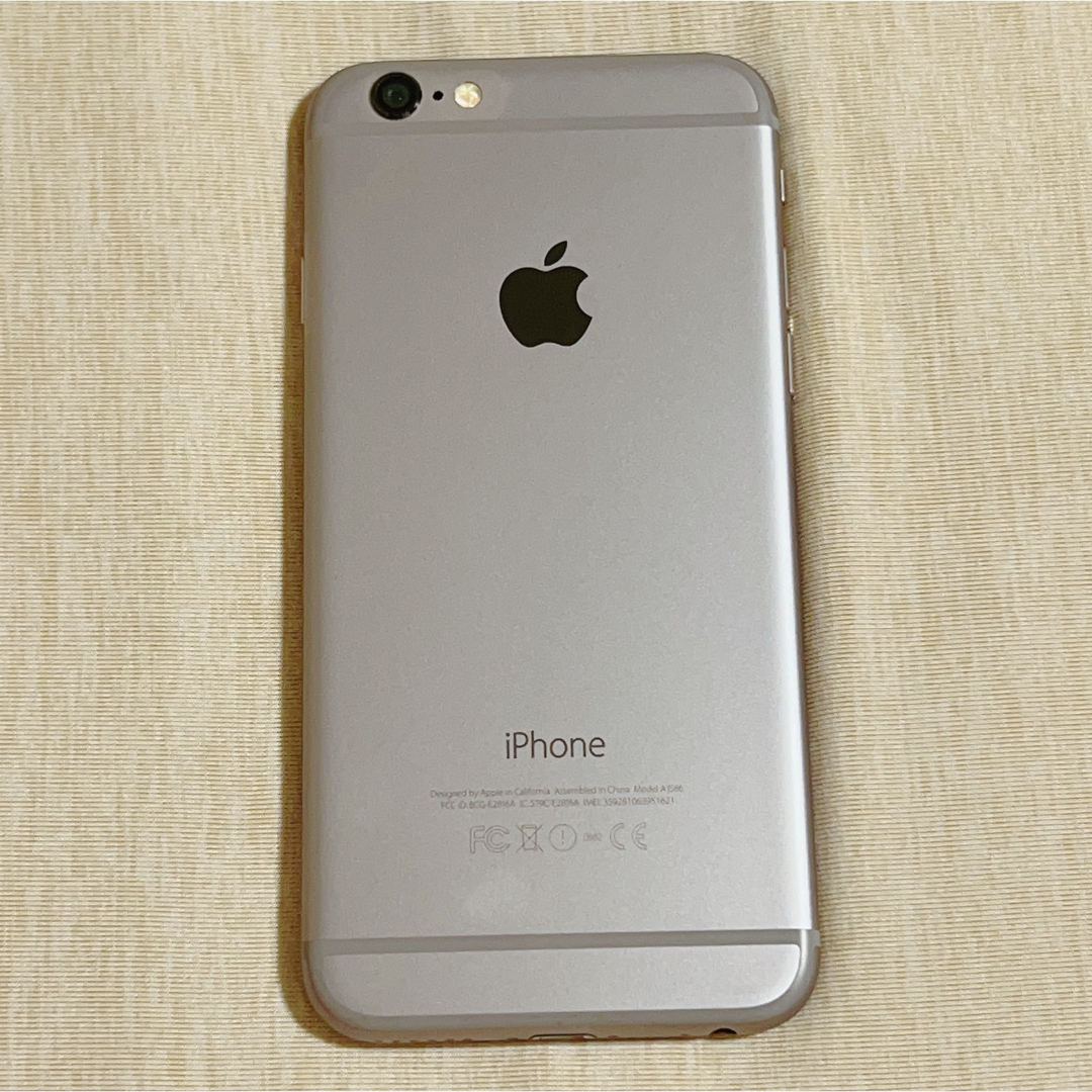 iPhone 6 Space Gray 64 GB au