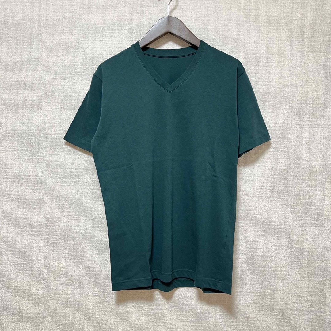 UNIQLO(ユニクロ)のユニクロ UNIQLO Tシャツ 4枚セット Vネック 半袖 メンズのトップス(Tシャツ/カットソー(半袖/袖なし))の商品写真