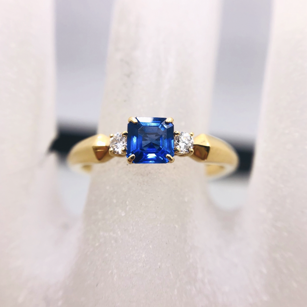ご予約【コーンフラワーブルー★鮮明な美しいブルー!!】サファイア リング レディースのアクセサリー(リング(指輪))の商品写真