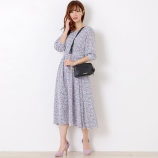 ミッシュマッシュ(MISCH MASCH)のミッシュマッシュ　サイド編上げ花柄ワンピース　ワンピース(ロングワンピース/マキシワンピース)