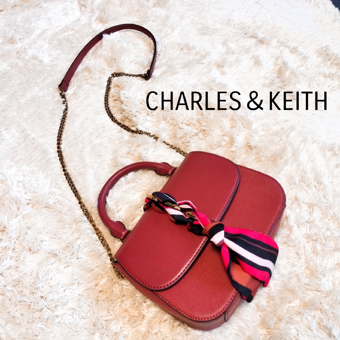 Charles and Keith(チャールズアンドキース)のCHARLES＆KEITH/チャールズアンドキース◆ショルダーバッグ◆ブラウン レディースのバッグ(ショルダーバッグ)の商品写真