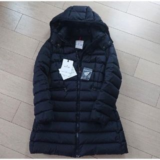 新品未使用  MONCLER BURGAUX  モンクレール　s