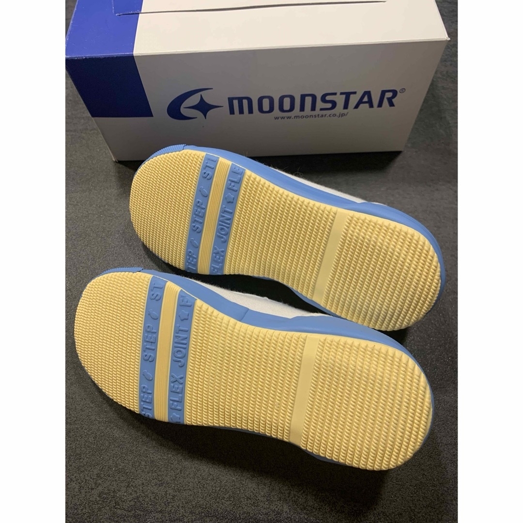 MOONSTAR (ムーンスター)のムーンスター(サックス色) 15.5cm新品未使用 キッズ/ベビー/マタニティのキッズ靴/シューズ(15cm~)(スクールシューズ/上履き)の商品写真