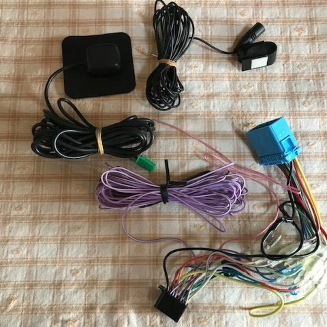 専用、カロッツェリア AVIC-MRZ009 フルセグBluetoothカーナビ