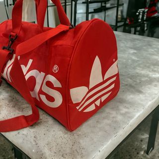 デサント製adidas アディダス　80〜90年代　ボストンバッグ　デサント社製