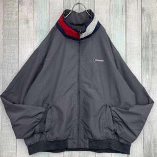 トミーヒルフィガー(TOMMY HILFIGER)の古着　トミーヒルフィガー　セーリングジャケット　XL　グレー(ナイロンジャケット)