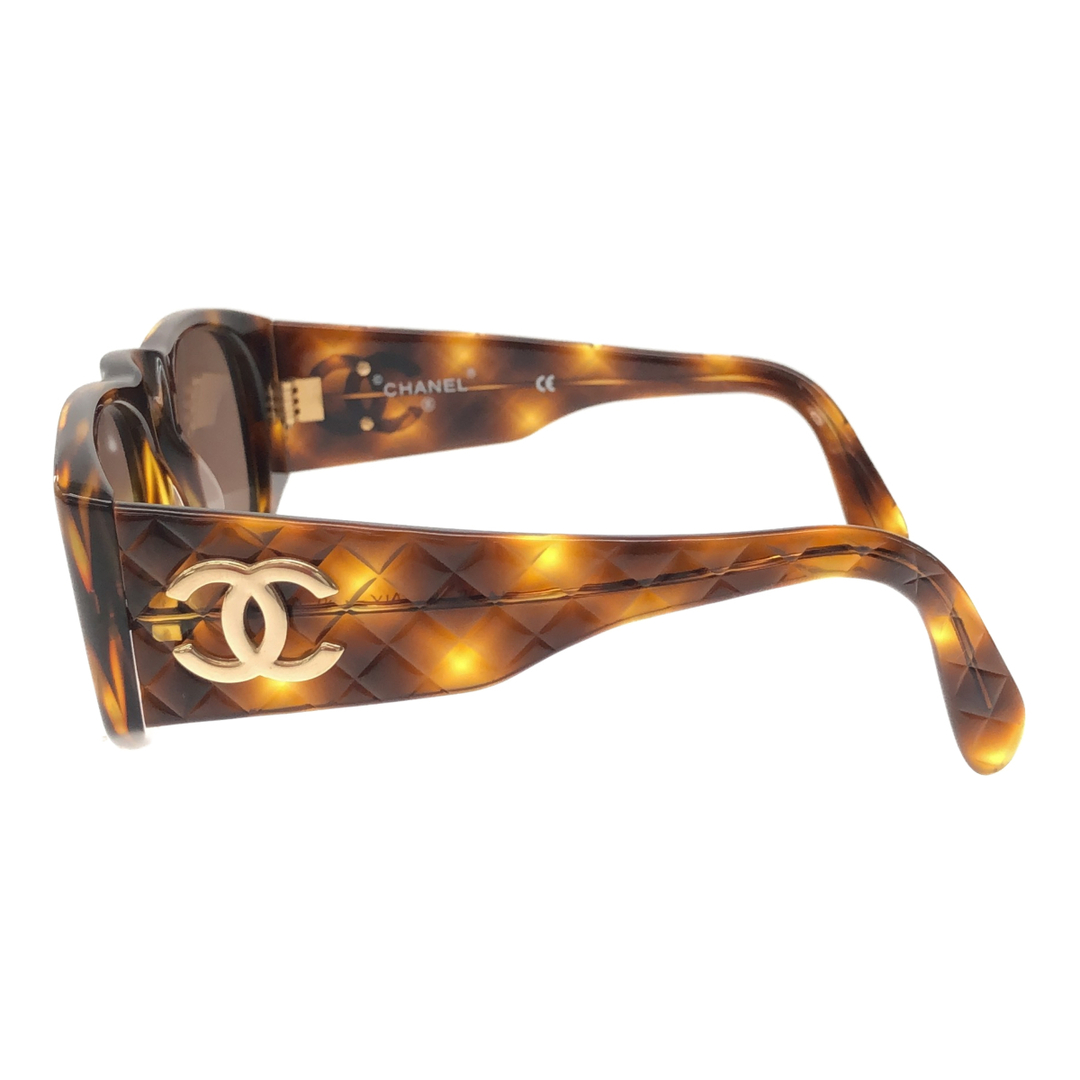 Vintage CHANEL Sunglasses 04155 91235