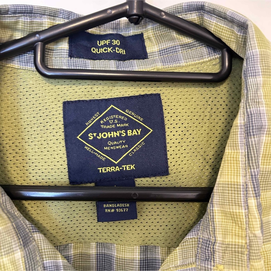 J.C.PENNEY(ジェーシーペニー)のUSA古着　St. JOHNS BAY チェック シャツ 半袖 総柄　緑　L メンズのトップス(シャツ)の商品写真