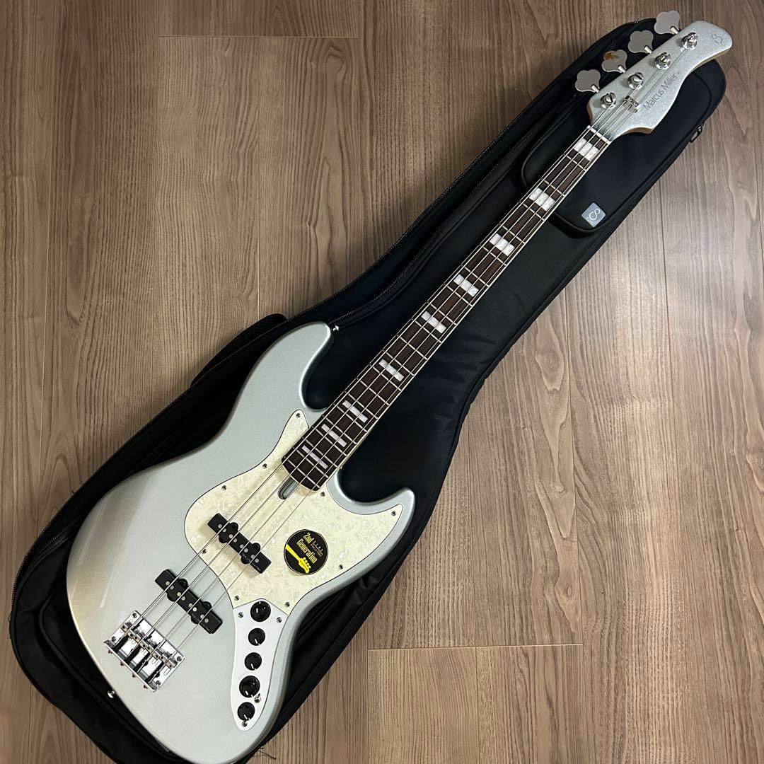 SIRE Marcus Miller V7 ALDER-4 LPB エレキベース - エレキベース
