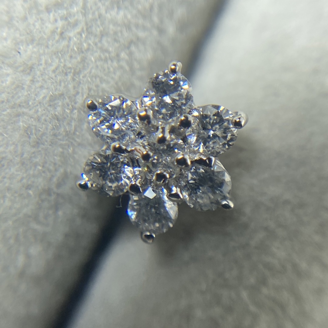 【22-39】ダイヤモンド　ピアス　D0.6ct