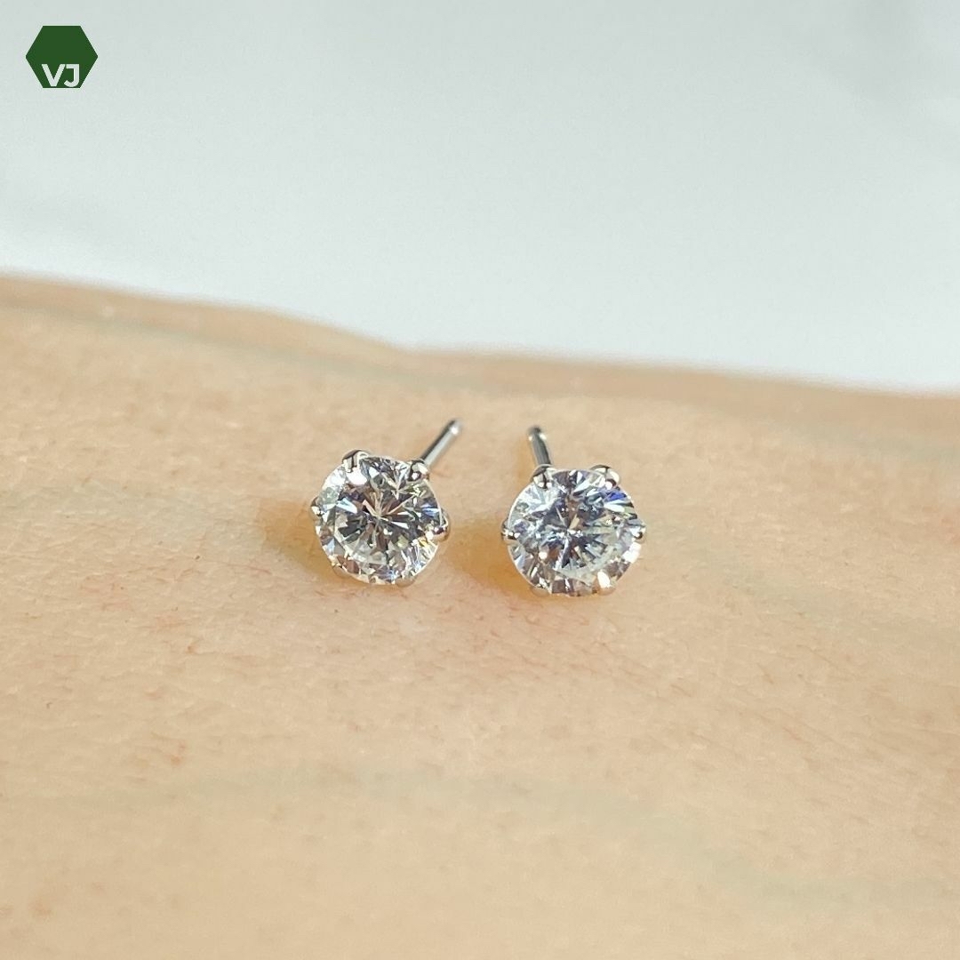 22-42】ダイヤモンド ピアス D0.5ct 22-42】ダイヤモンド ピアス D0.5ct
