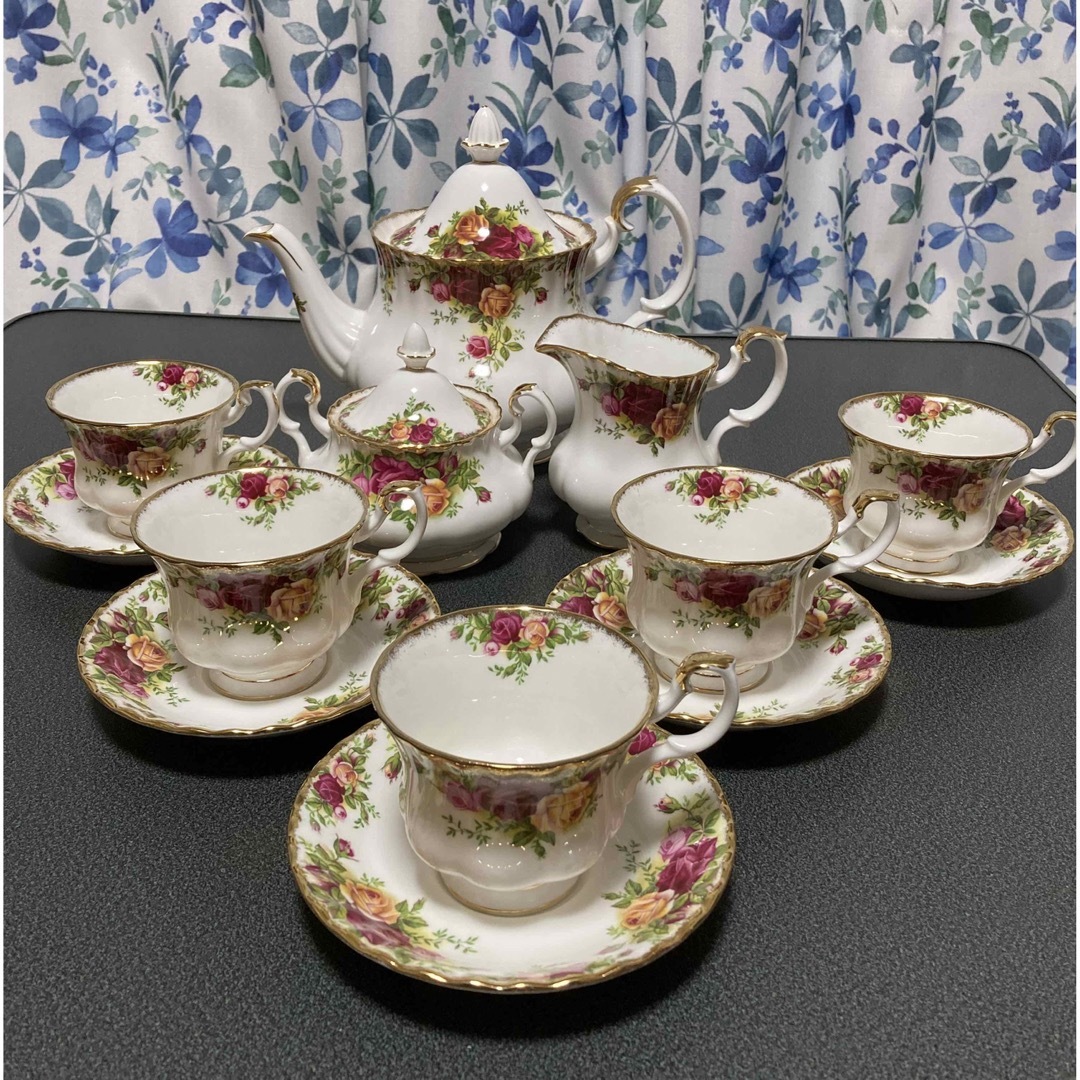 ROYAL ALBERT - 英国製 ロイヤルアルバード オールドカントリーローズ