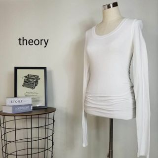 セオリー(theory)の美シルエットtheoryペルー製ラウンドネック長袖ストレッチカットソーS白(Tシャツ(長袖/七分))