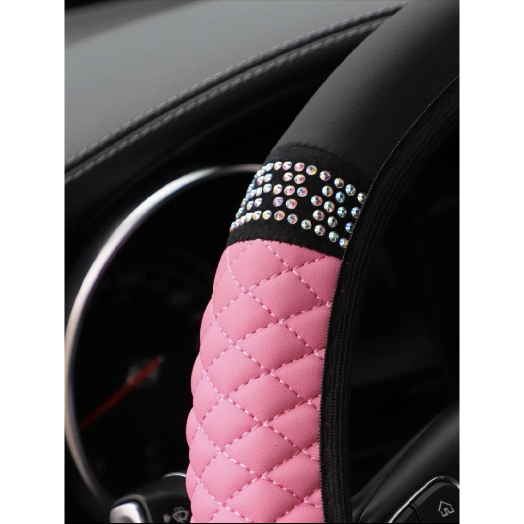 簡単ドレスアップ♡ ハンドルカバー ピンク×ブラック 黒 ストーン付き 自動車/バイクの自動車(車内アクセサリ)の商品写真