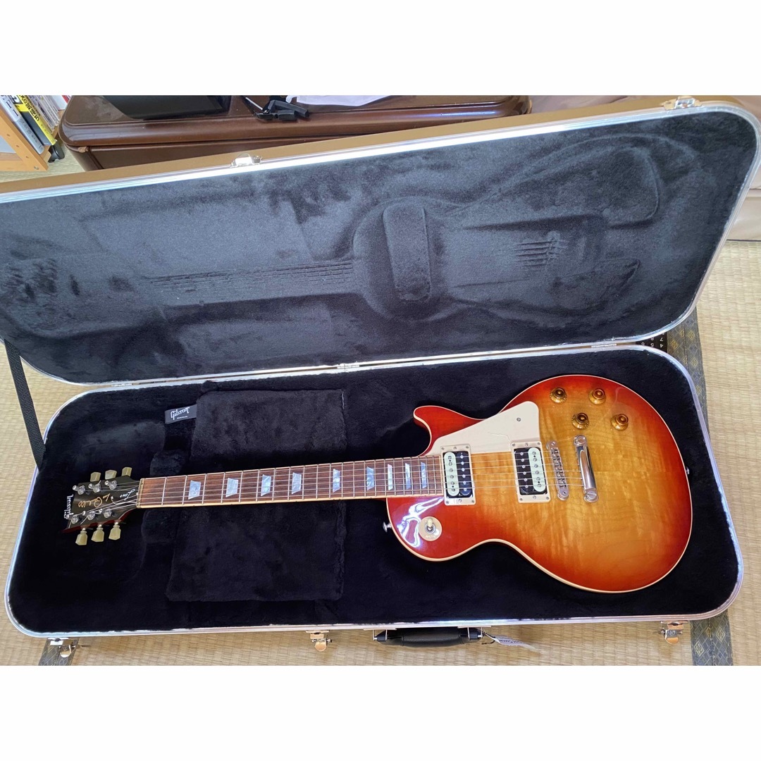 薄型Gibson Les Paul Less Plus   G-FORCE