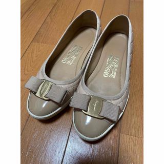 フェラガモ バレエシューズ(レディース)の通販 100点以上 | Ferragamo