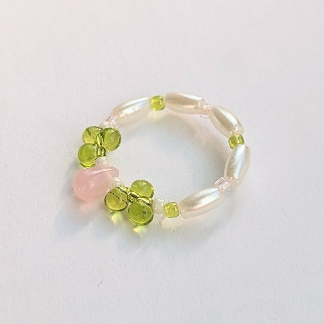 桃色しずくリング🩷💚(12〜13号) レディースのアクセサリー(リング(指輪))の商品写真