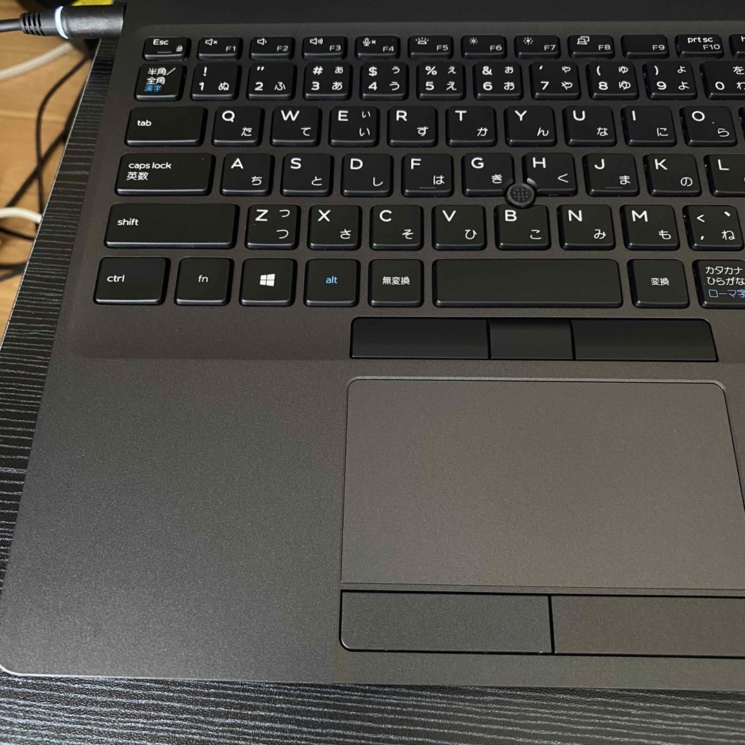 DELL(デル)のDELL latitude 5501 Intel Core i7 9850H  スマホ/家電/カメラのPC/タブレット(ノートPC)の商品写真