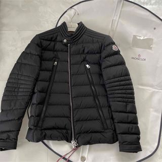 モンクレール(MONCLER)のモンクレール　amiot  新品未使用(ダウンジャケット)