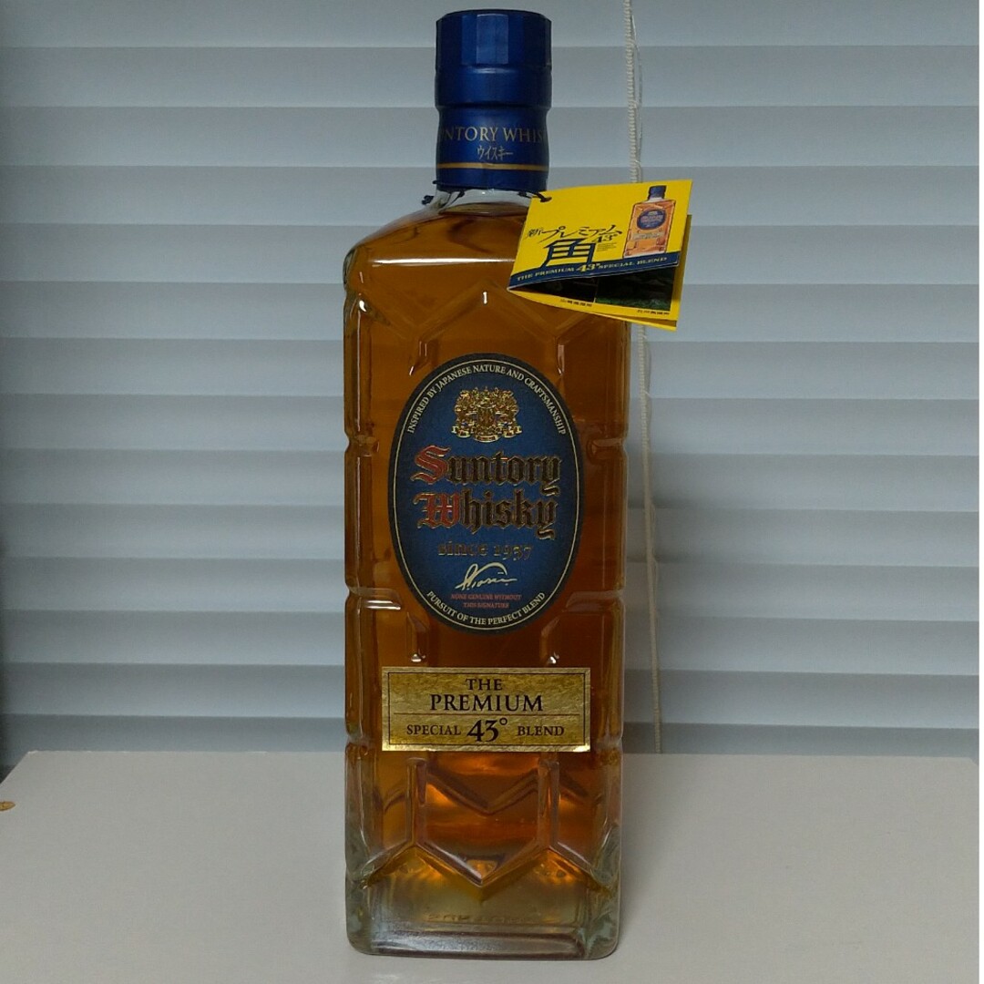 サントリー プレミアム角瓶 700ml - 酒 サントリー プレミアム角瓶 700ml - 酒
