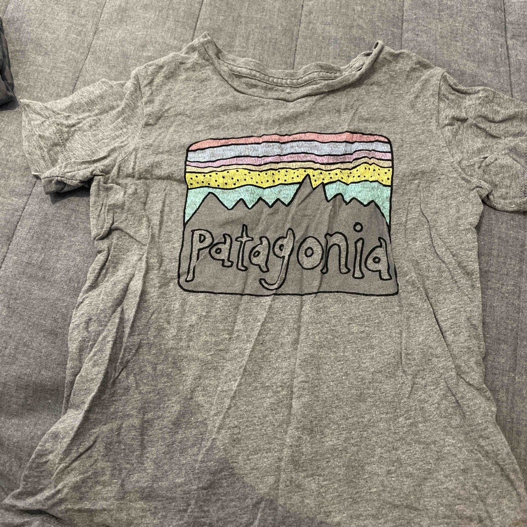 patagonia(パタゴニア)のPatagonia Tシャツ キッズ/ベビー/マタニティのキッズ服男の子用(90cm~)(Tシャツ/カットソー)の商品写真