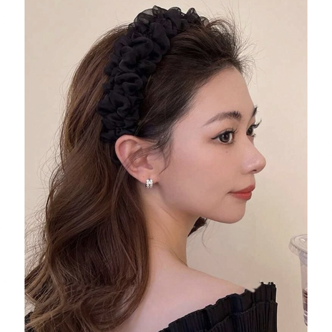 ZARA(ザラ)のオーガンジー　結婚式 レース　カチューシャ レディースのヘアアクセサリー(カチューシャ)の商品写真