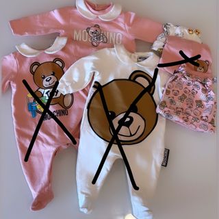 MOSCHINO BABY モスキーノ 秋冬ベビー服 ベビー帽子3点セット(ロンパース)