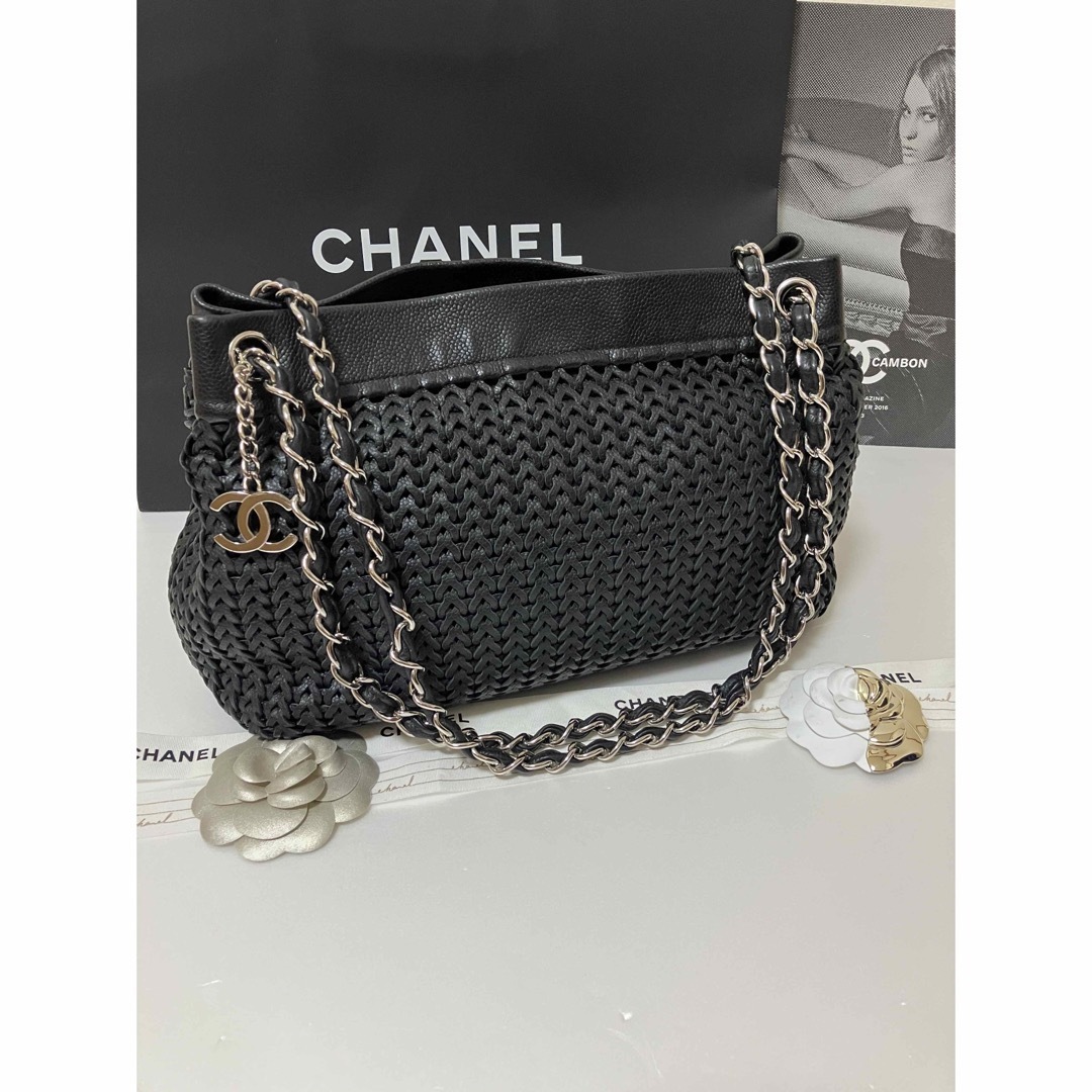 CHANEL(シャネル)の専用♡超美品 ♡ シャネル  編み込みバッグ チェーンショルダー バッグ レディースのバッグ(ショルダーバッグ)の商品写真