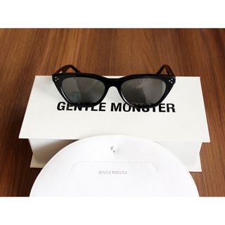 Gentle Monster ジェントルモンスター Cookie サングラス の通販 by