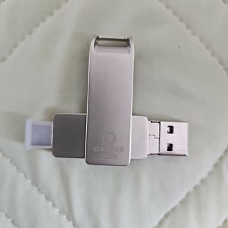 きむら様   ジャンク品 USBメモリー 256GB(PC周辺機器)