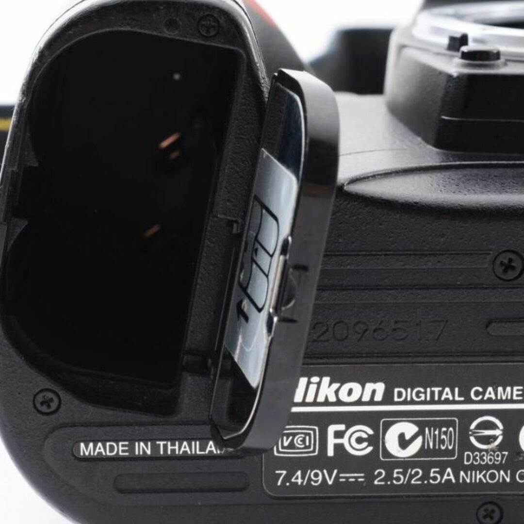 美品　NIKON ニコン D70S　AF　レンズ　ショット数7292枚　C245