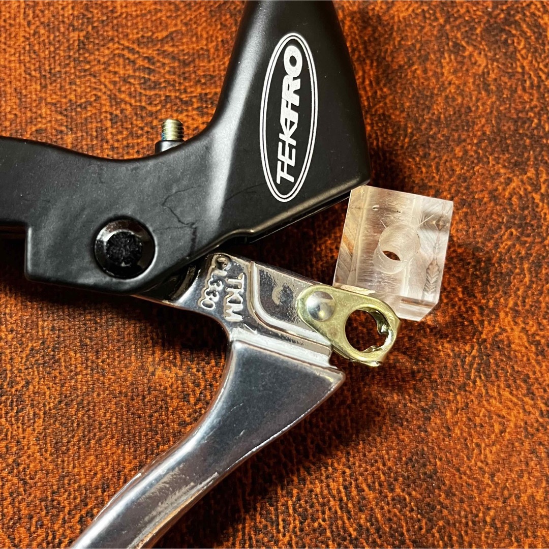 鈴欠損有り】TEKTRO ブレーキレバー 未使用の通販 by Gossen|ラクマ 鈴欠損有り】TEKTRO ブレーキレバー 未使用の通販 by Gossen|ラクマ