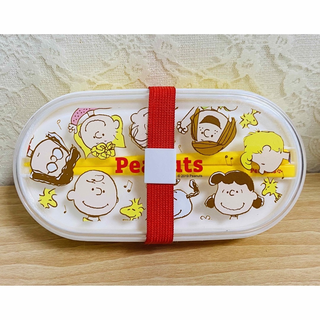 SNOOPY(スヌーピー)のSNOOPY 💛2段お弁当箱💛 インテリア/住まい/日用品のキッチン/食器(弁当用品)の商品写真