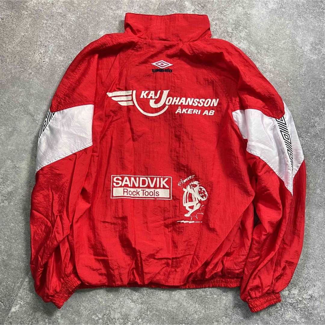 90s UMBRO ヴィンテージ　サイドラインロゴ　ナイロンジャケット