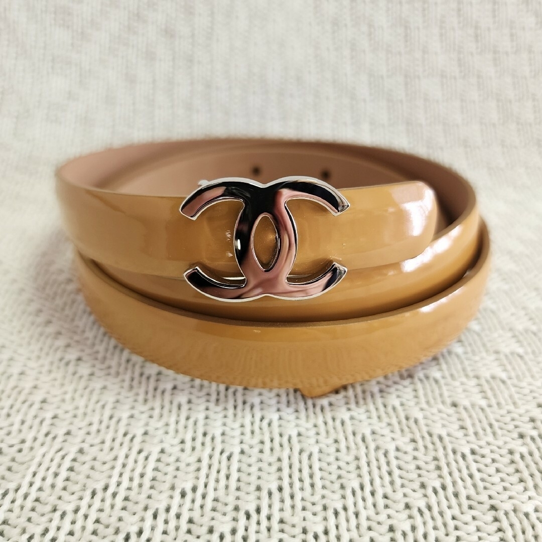 新品】CHANEL シャネル ベルト エナメル 新品】CHANEL シャネル ベルト エナメル