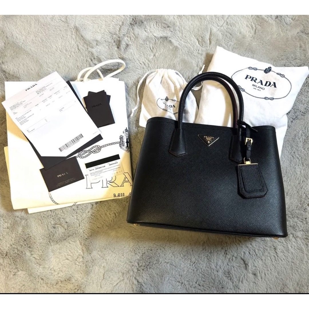 PRADA ショルダーバック ブラック 新品 未使用