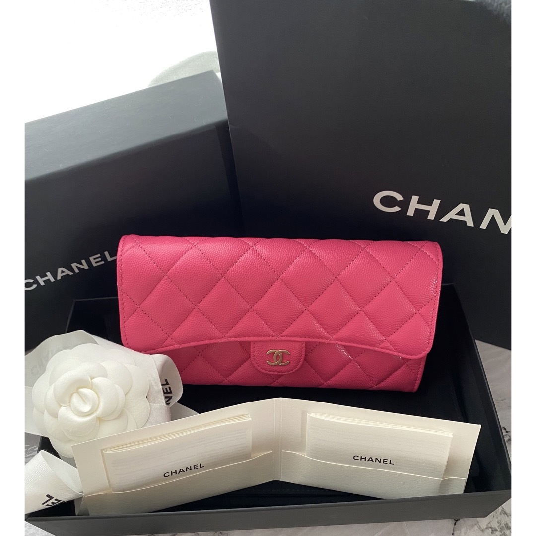 CHANELキャビアスキン　新品未使用ピンク