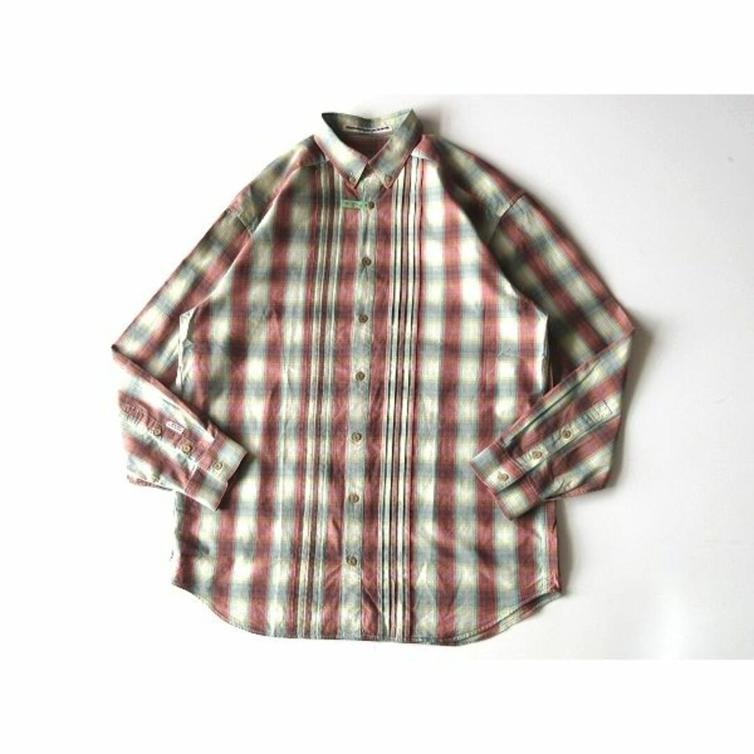 マドモアゼルノンノン ピンタック オンブレチェックシャツ レディースのトップス(シャツ/ブラウス(長袖/七分))の商品写真