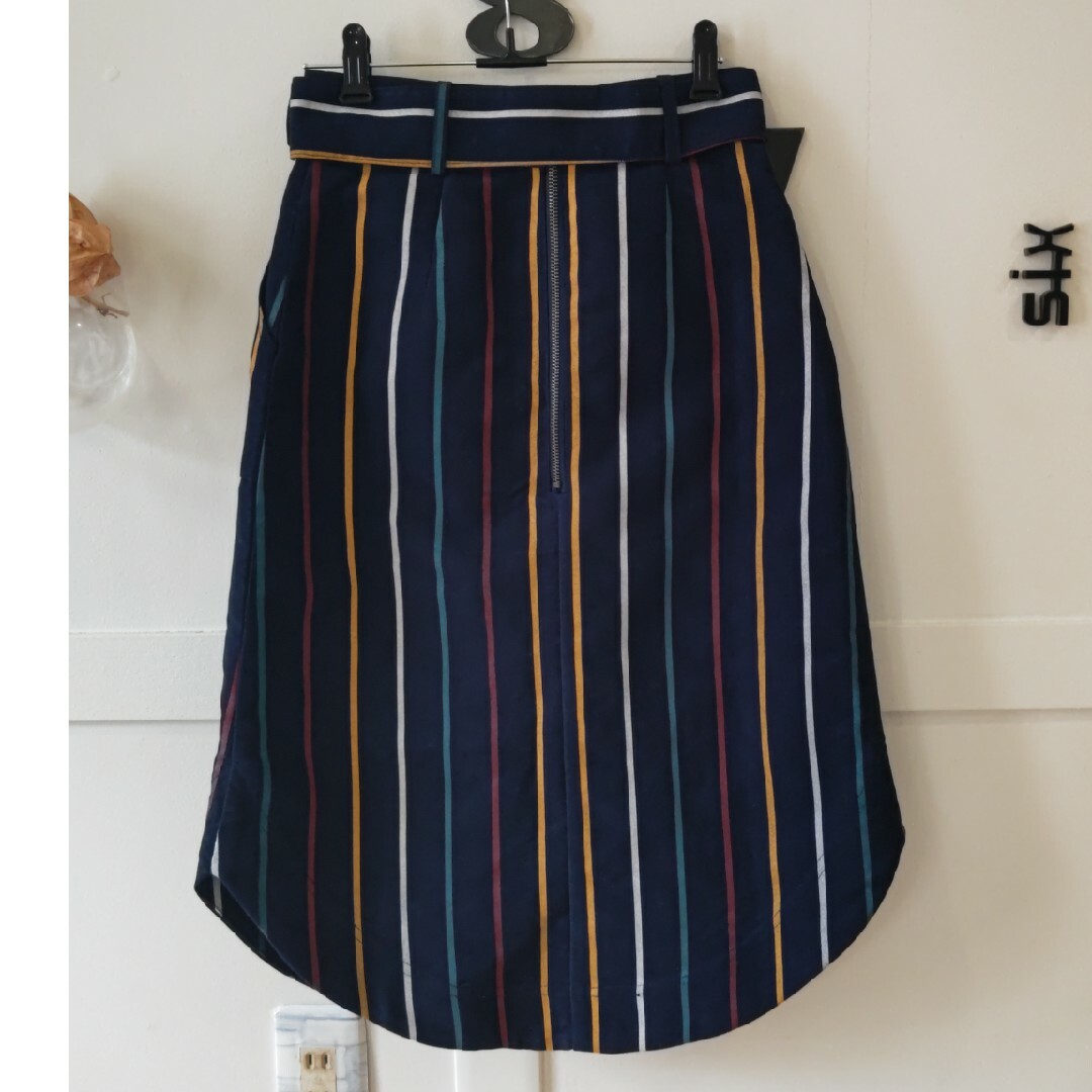 REDYAZEL(レディアゼル)のデニムスカート レディースのスカート(ひざ丈スカート)の商品写真