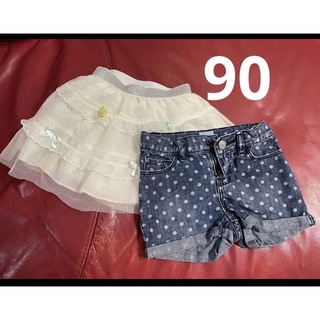 ベビーギャップ(babyGAP)の【値下げ】女の子 ショートパンツ 90 ベビーギャップ　ドット夏　スカート(パンツ/スパッツ)