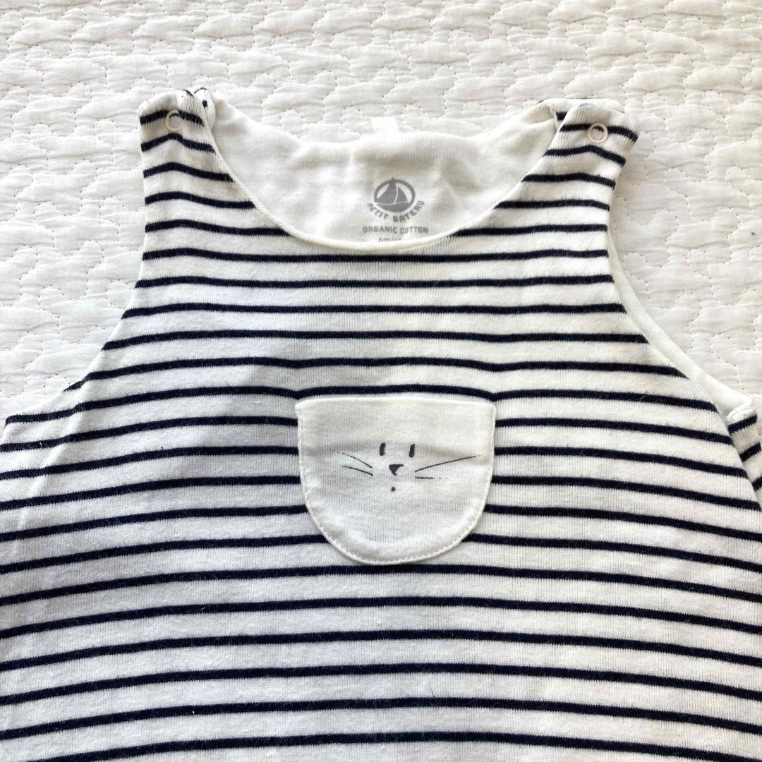 PETIT BATEAU(プチバトー)のプチバトー　マリニエールサロペット　ボーダー　ロンパース キッズ/ベビー/マタニティのベビー服(~85cm)(ロンパース)の商品写真