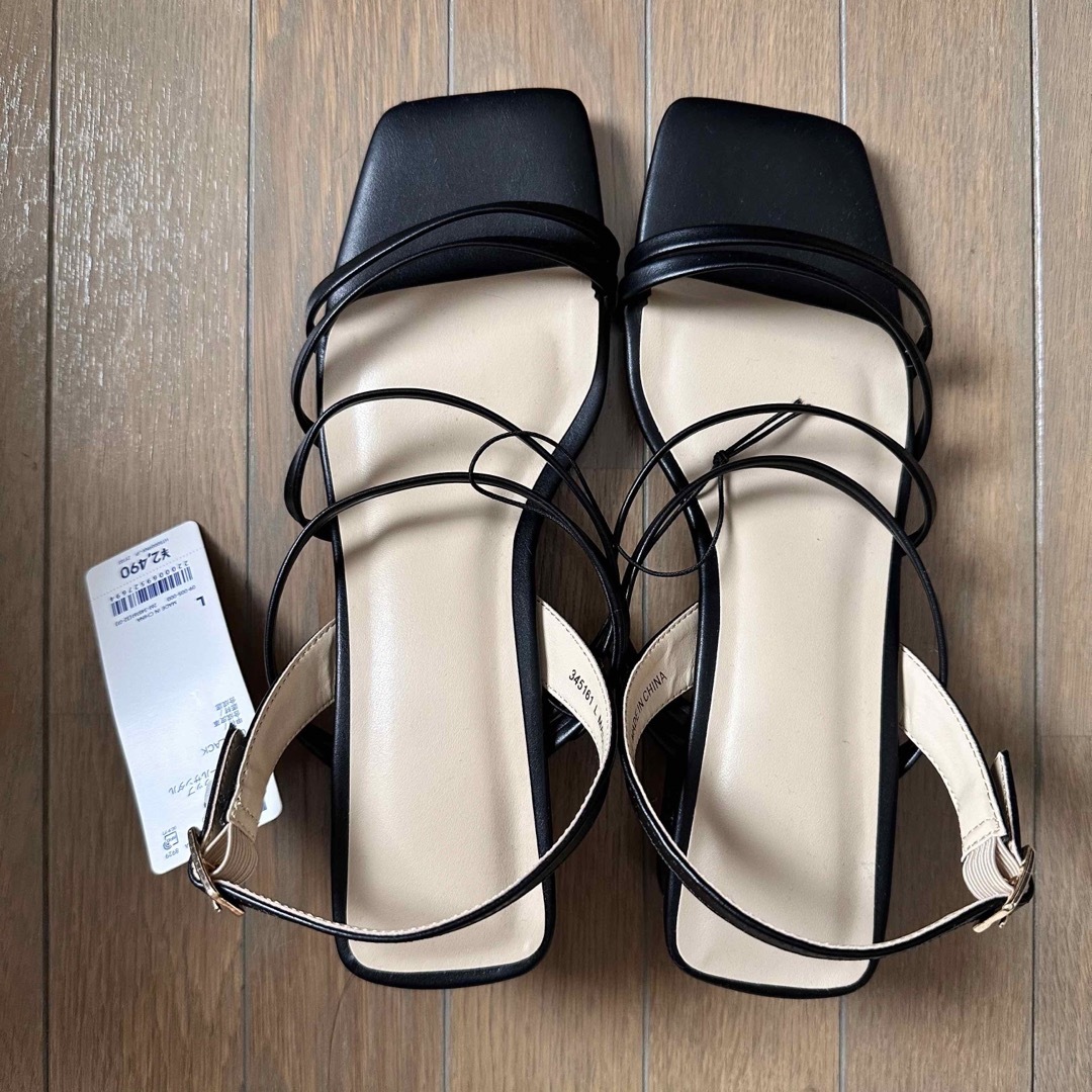 GU(ジーユー)のGU ナローストラップクリアヒールサンダル Lサイズ BLACK レディースの靴/シューズ(サンダル)の商品写真