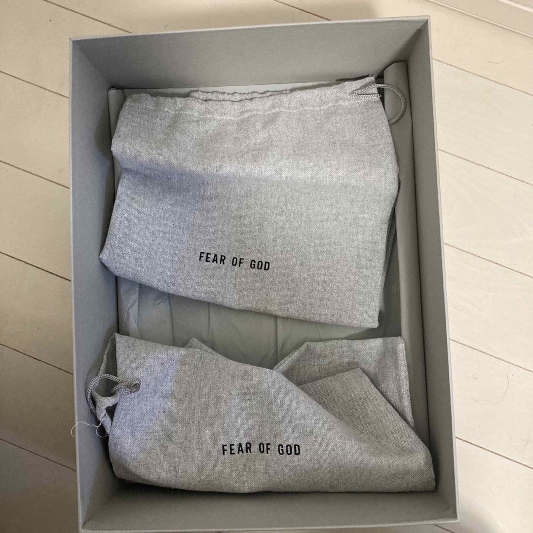 FEAR OF GOD(フィアオブゴッド)のfear of god the California cream 43 6th メンズの靴/シューズ(スリッポン/モカシン)の商品写真