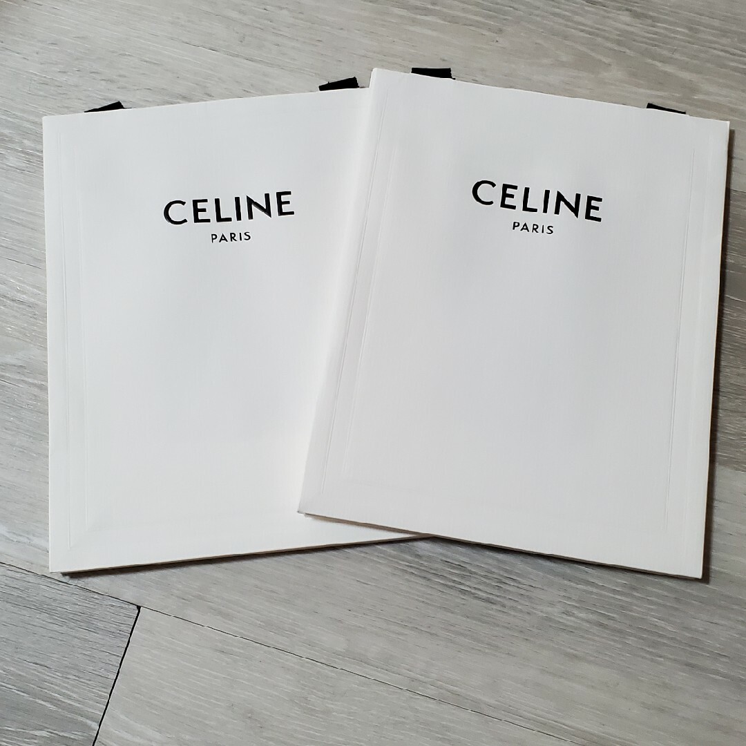 CEFINE(セフィーヌ)の1枚　CELINE　ショッパー　ショップ袋　紙袋　セリーヌ レディースのバッグ(ショップ袋)の商品写真