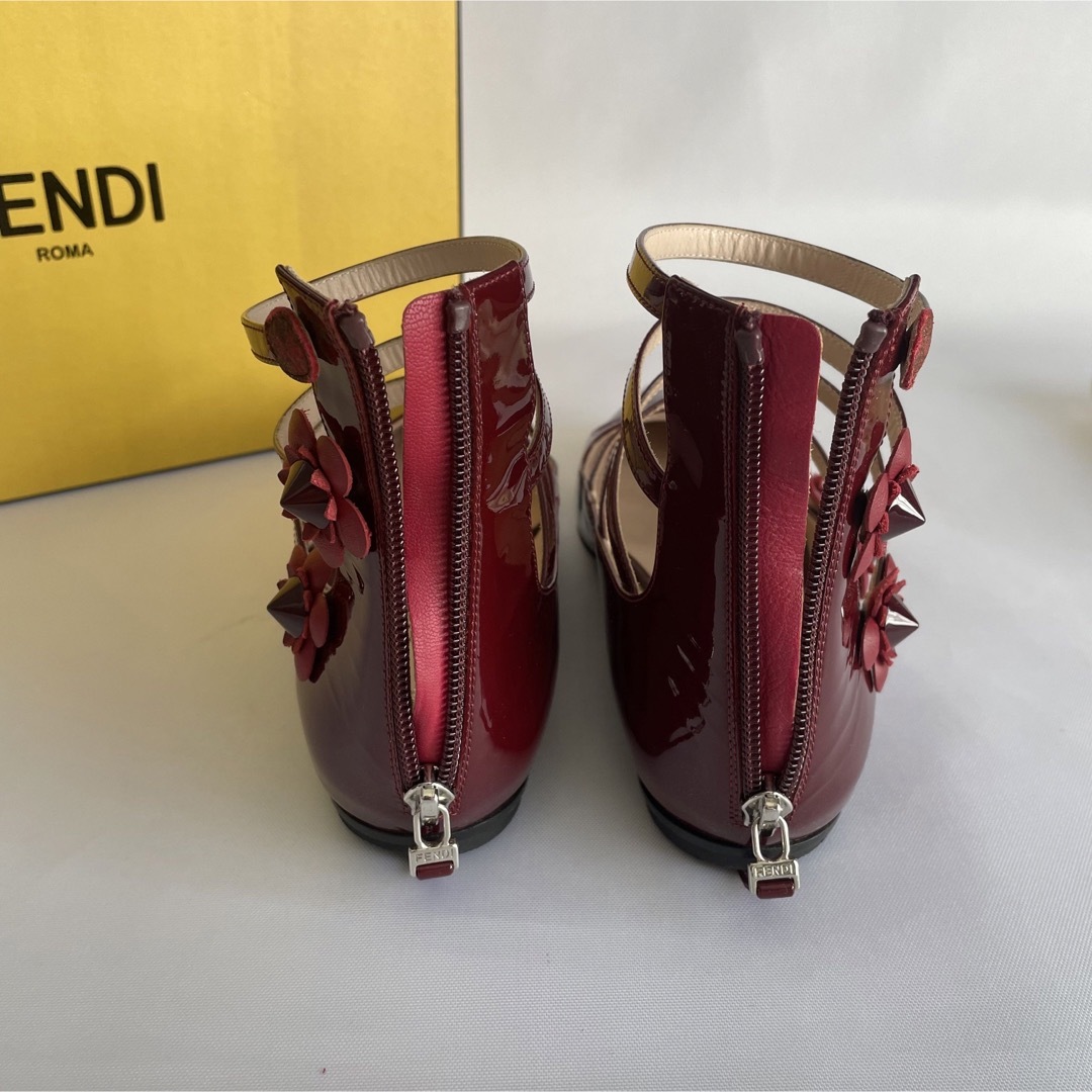 FENDI - 【FENDI】フラワーサンダル サイズ36 定価10万の通販 by