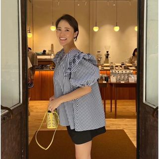 チェスティ(Chesty)のrosymonster triple frill blouse ネイビーギンガム(シャツ/ブラウス(半袖/袖なし))