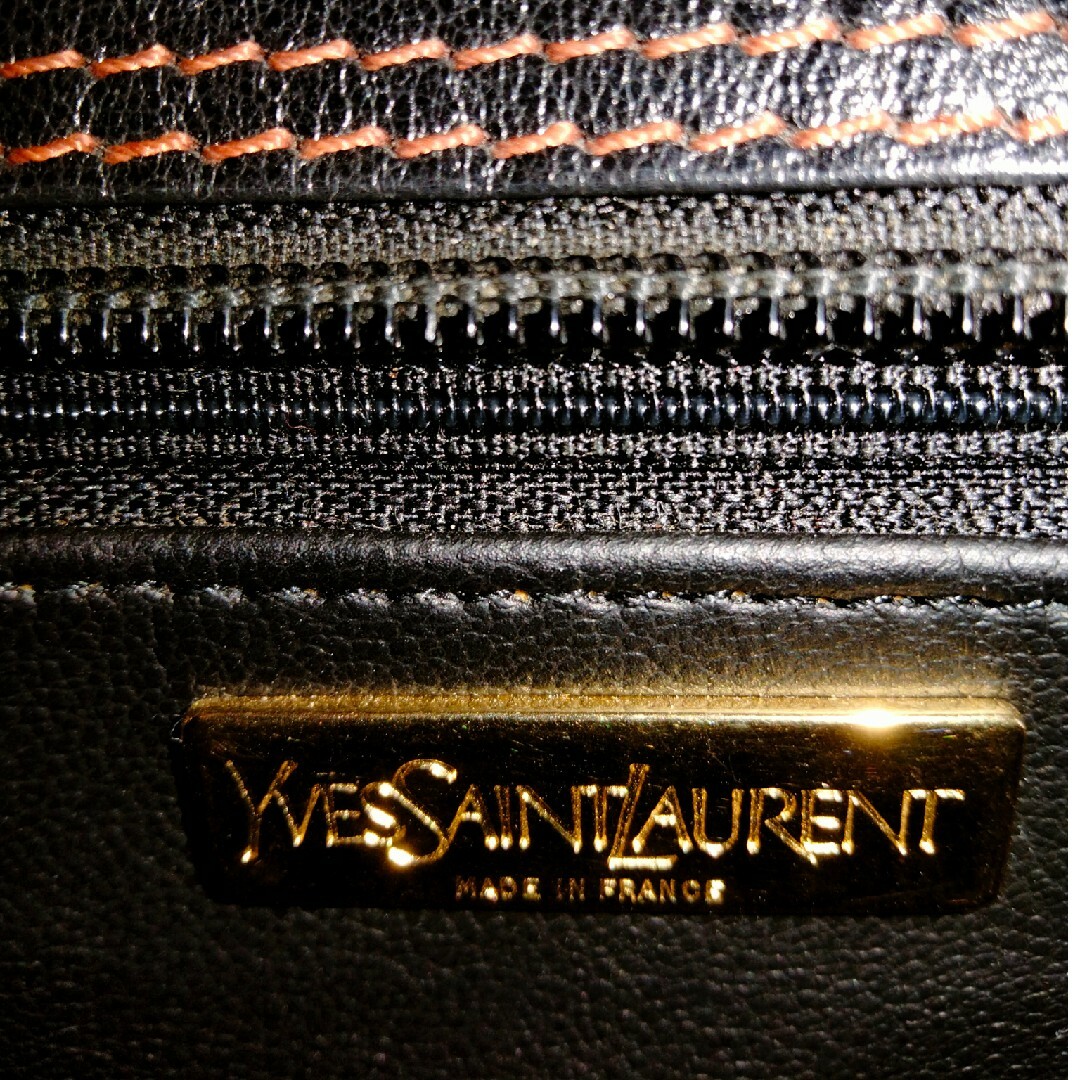 Yves Saint Laurent(イヴサンローラン)のイヴ サンローラン  ショルダーバッグ レディースのバッグ(ショルダーバッグ)の商品写真