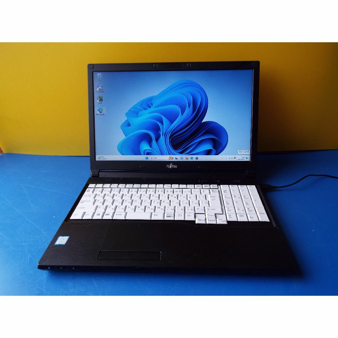 ノートPC LIFEBOOK A577/P i5-7200U SSD256G  win11